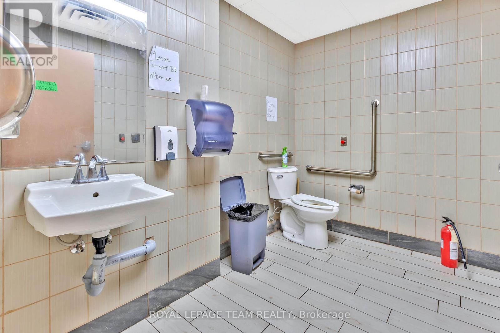 2369 Carling Avenue, Ottawa, Ontario  K2B 5L2 - Photo 35 - X13776774