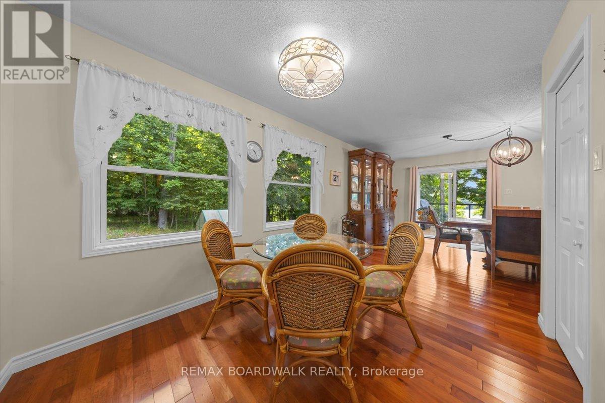 700 Strawberry Lane, Tay Valley, Ontario  K0G 1A0 - Photo 13 - X13776808
