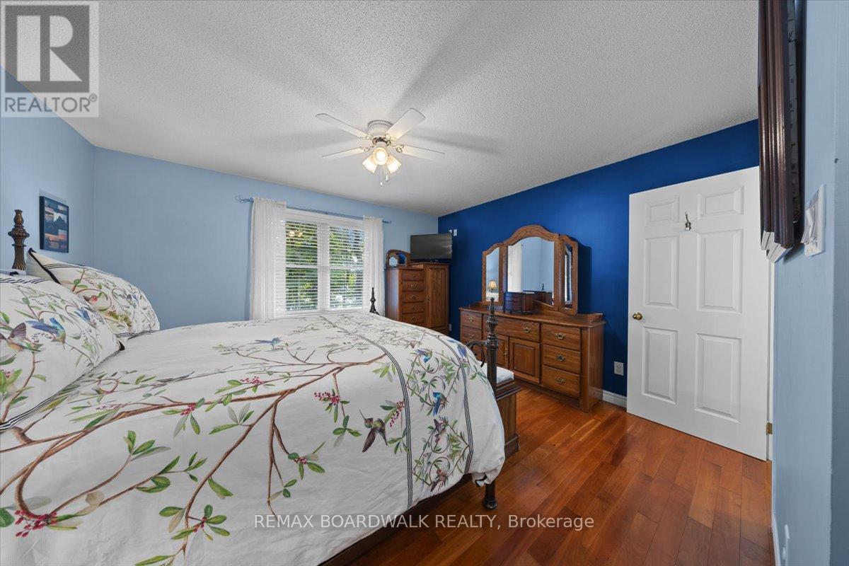 700 Strawberry Lane, Tay Valley, Ontario  K0G 1A0 - Photo 22 - X13776808