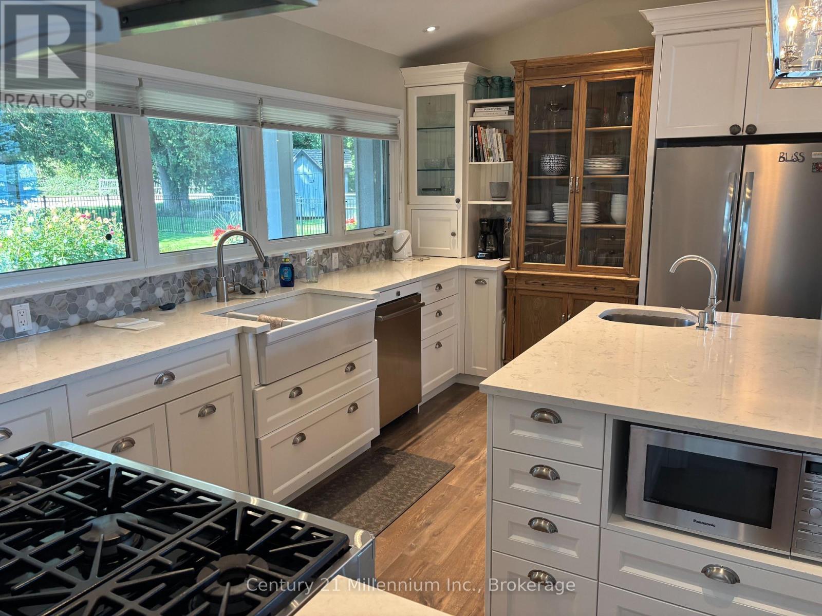 537 Grandview Drive, Meaford, Ontario  N4L 1K1 - Photo 6 - X13769064