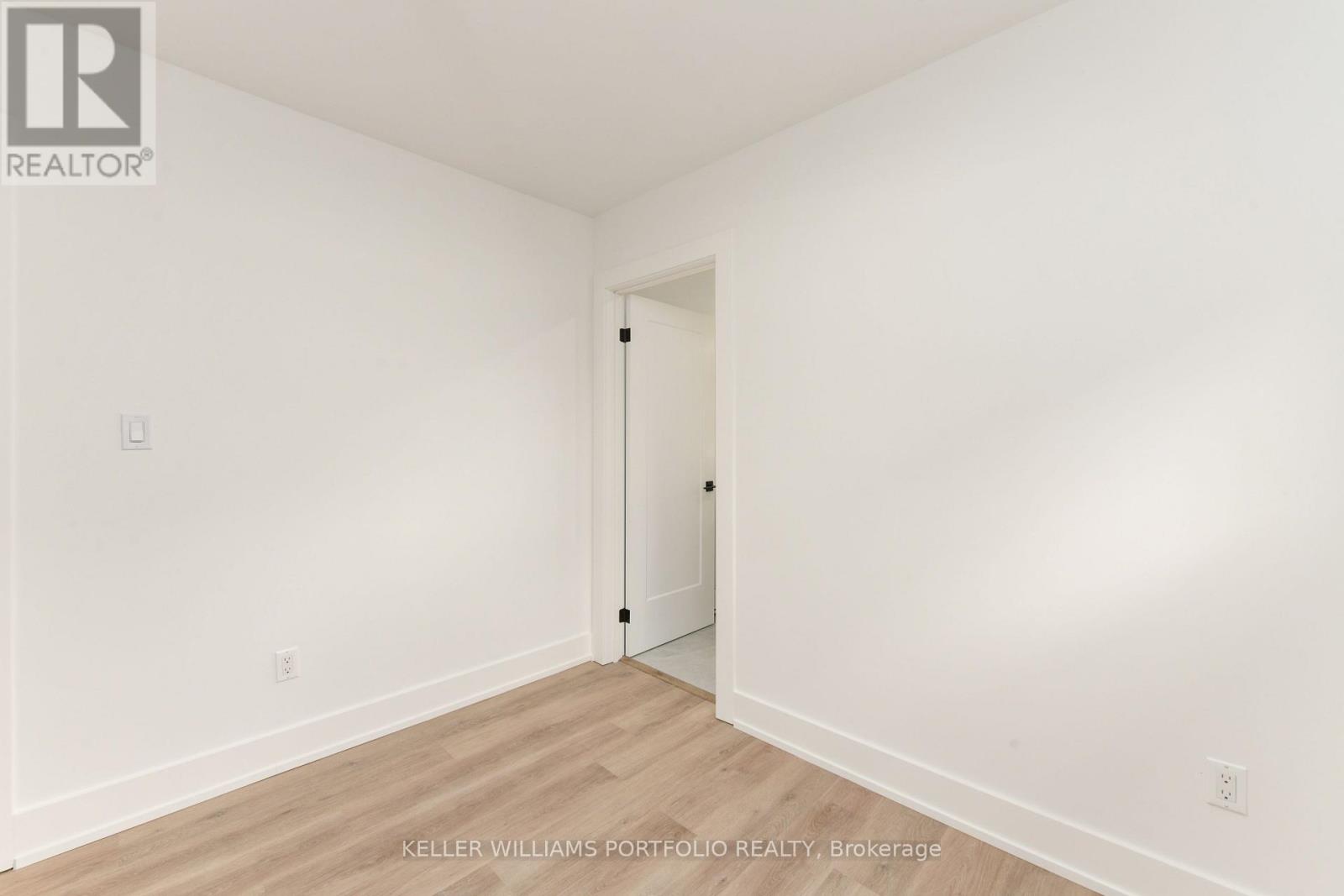 4 - 269 Donlands Avenue, Toronto, Ontario  M4J 3R5 - Photo 26 - E13776752
