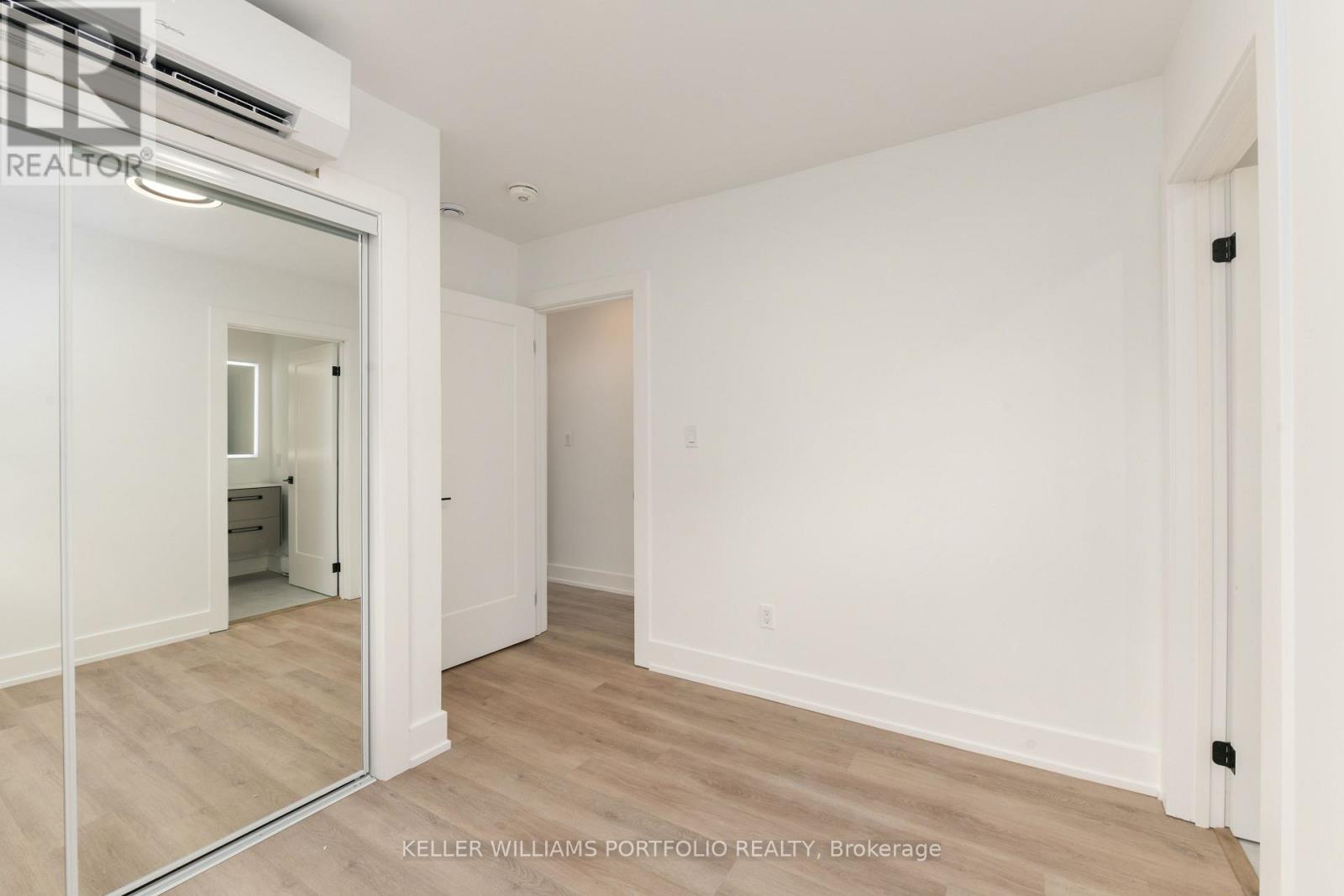 4 - 269 Donlands Avenue, Toronto, Ontario  M4J 3R5 - Photo 27 - E13776752
