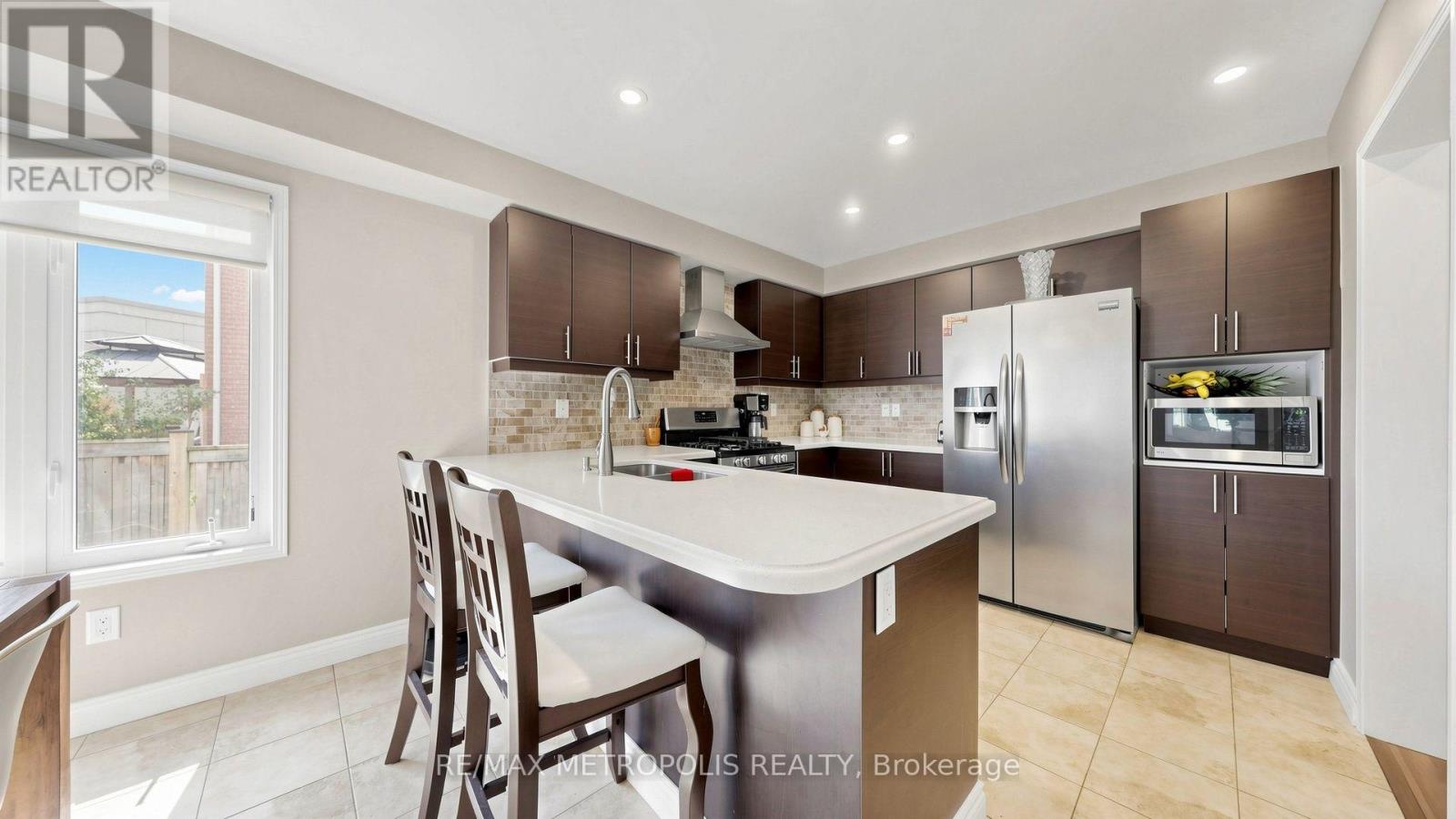 762 Mccue Drive, Oshawa, Ontario  L1K 0R1 - Photo 8 - E13776828