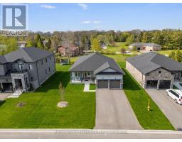 8 MISTY RIDGE ROAD, Wasaga Beach, Ontario