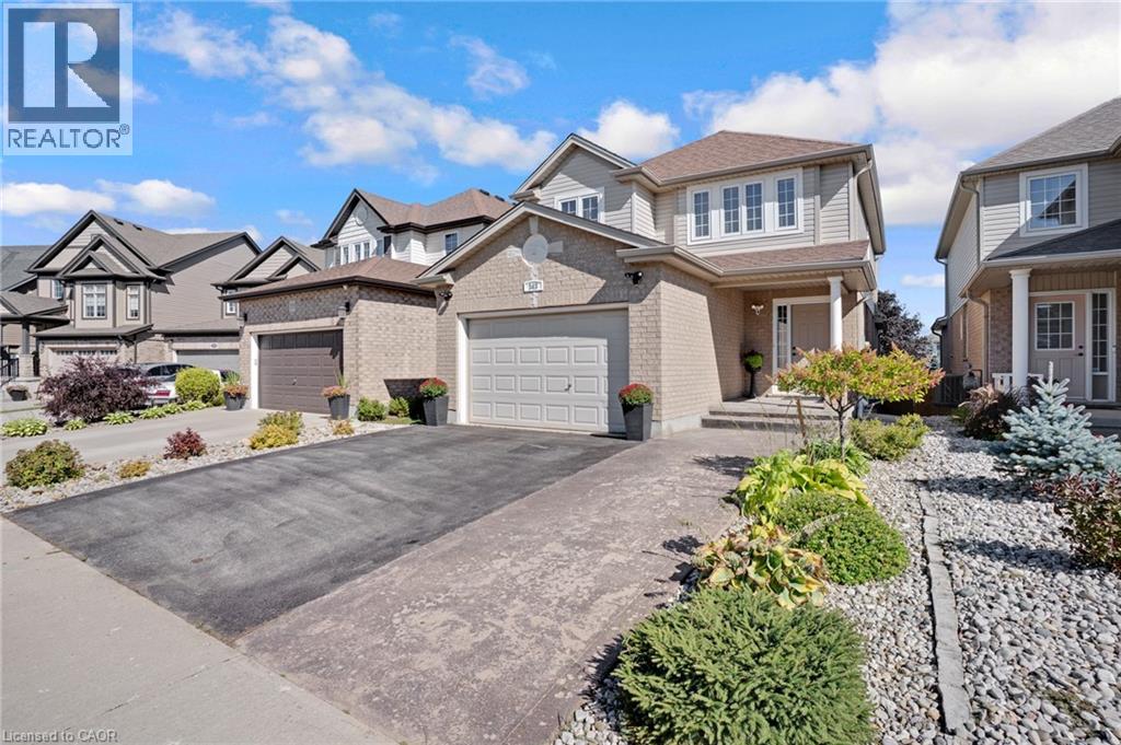 343 STEEPLERIDGE Street, Kitchener, Ontario
