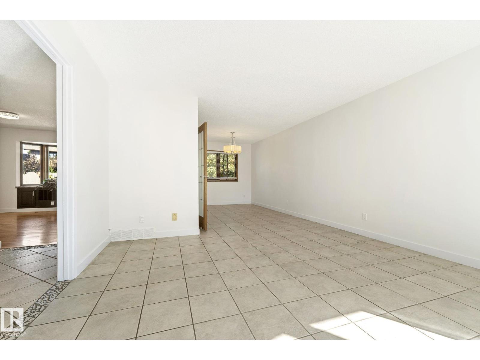 2 Lauriston Pl, St. Albert, Alberta  T8N 3M8 - Photo 10 - E4508288