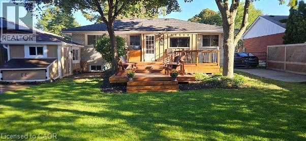 7 Cambridge Drive, Brantford, Ontario  N3R 5E1 - Photo 2 - 40861931