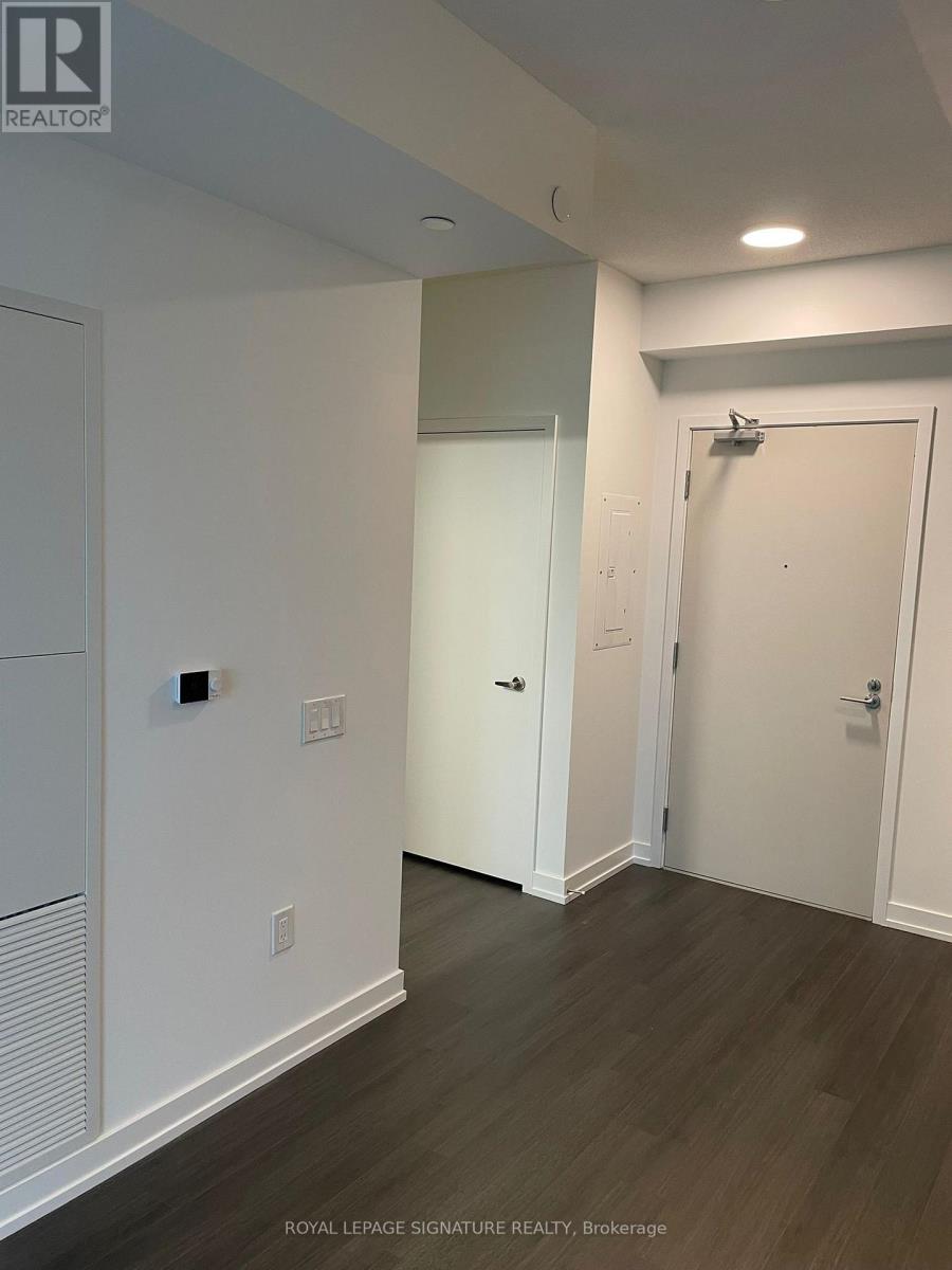 2216 - 4010 Eglinton Avenue W, Toronto, Ontario  M9A 0G5 - Photo 5 - W13776802