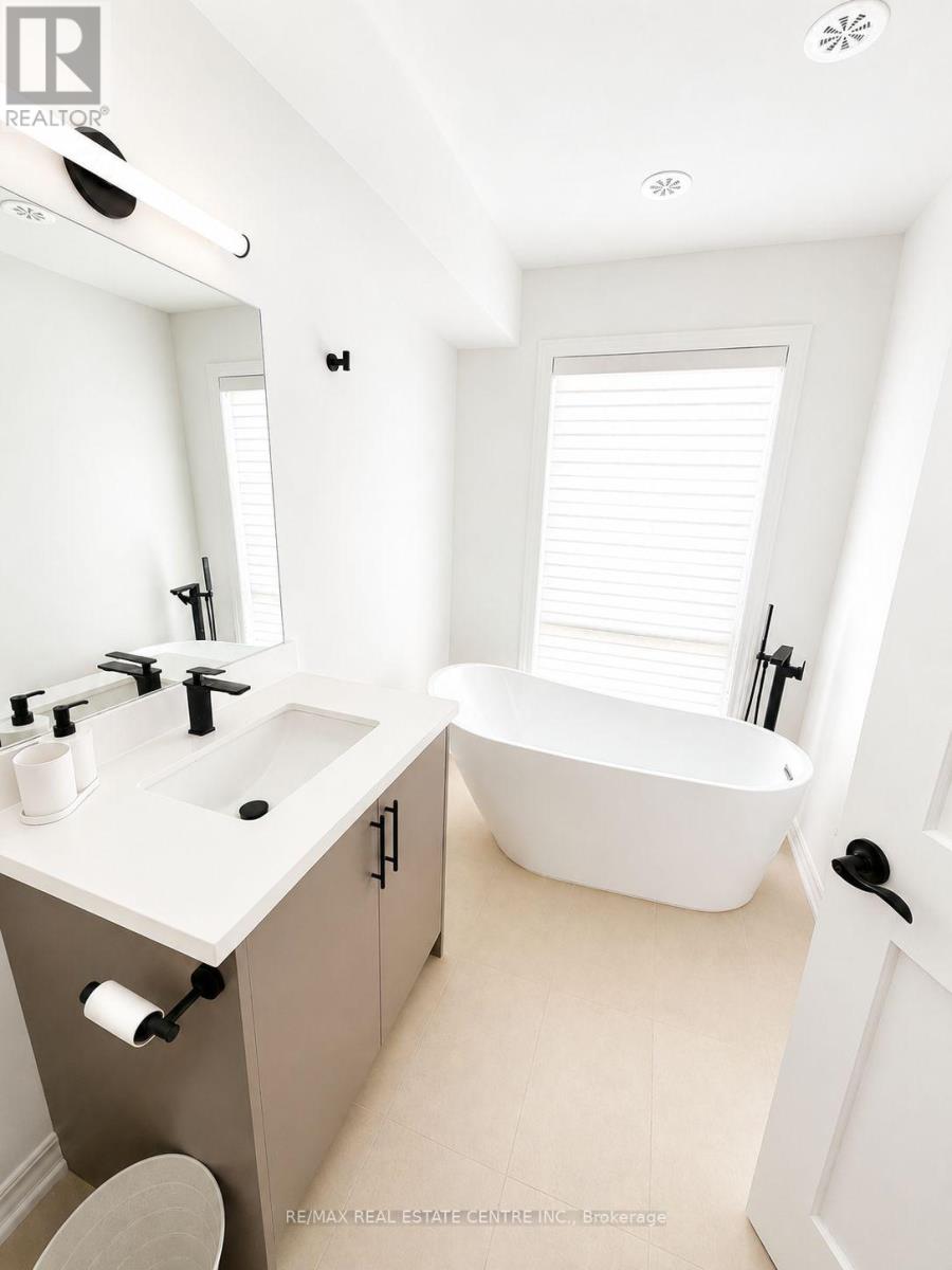 3 - 22 Chau Ha Circle, Huntsville, Ontario  P1H 0K3 - Photo 23 - X13776852