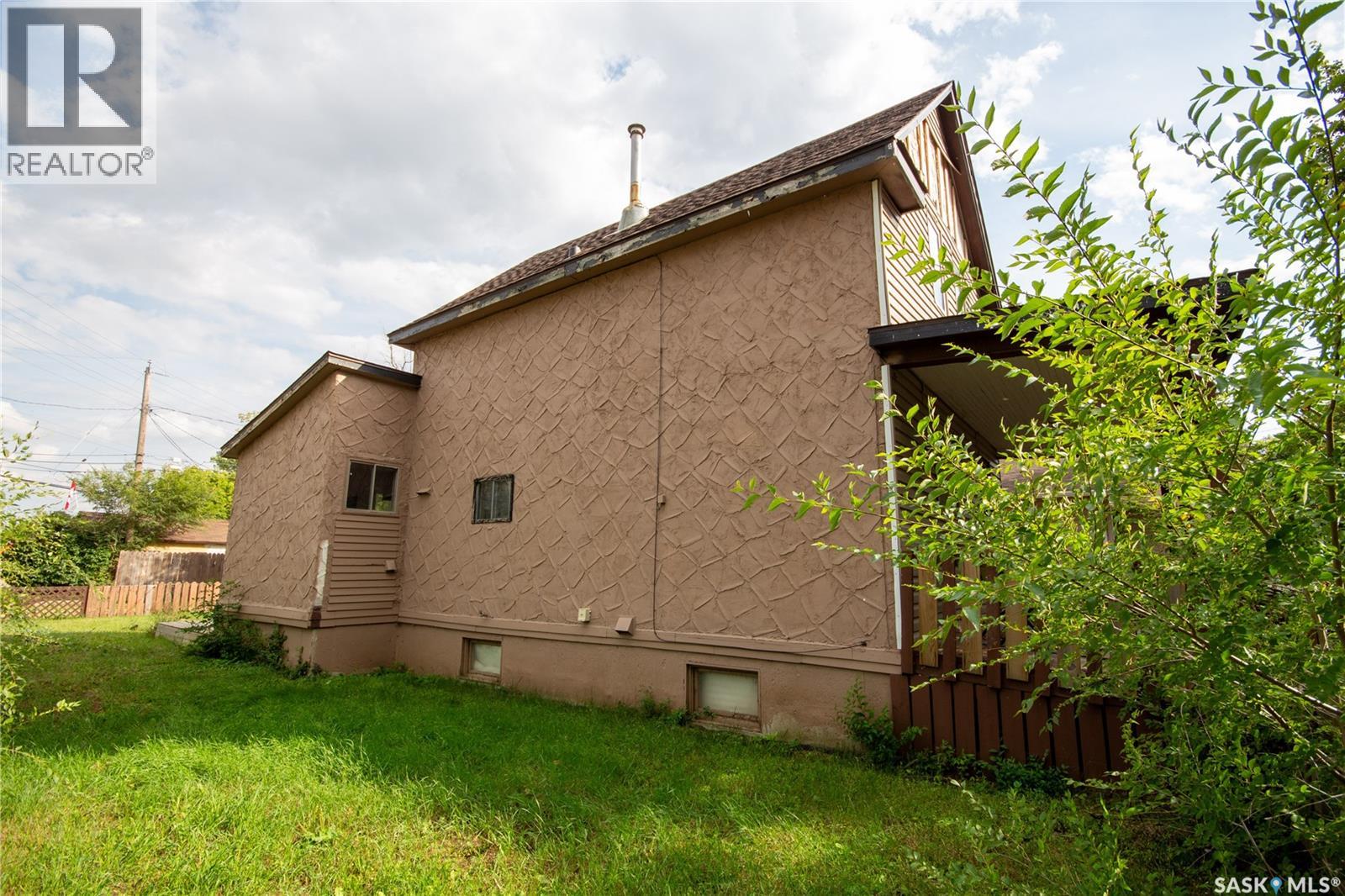 772 101st Street, North Battleford, Saskatchewan  S9A 0Z1 - Photo 32 - SK048167