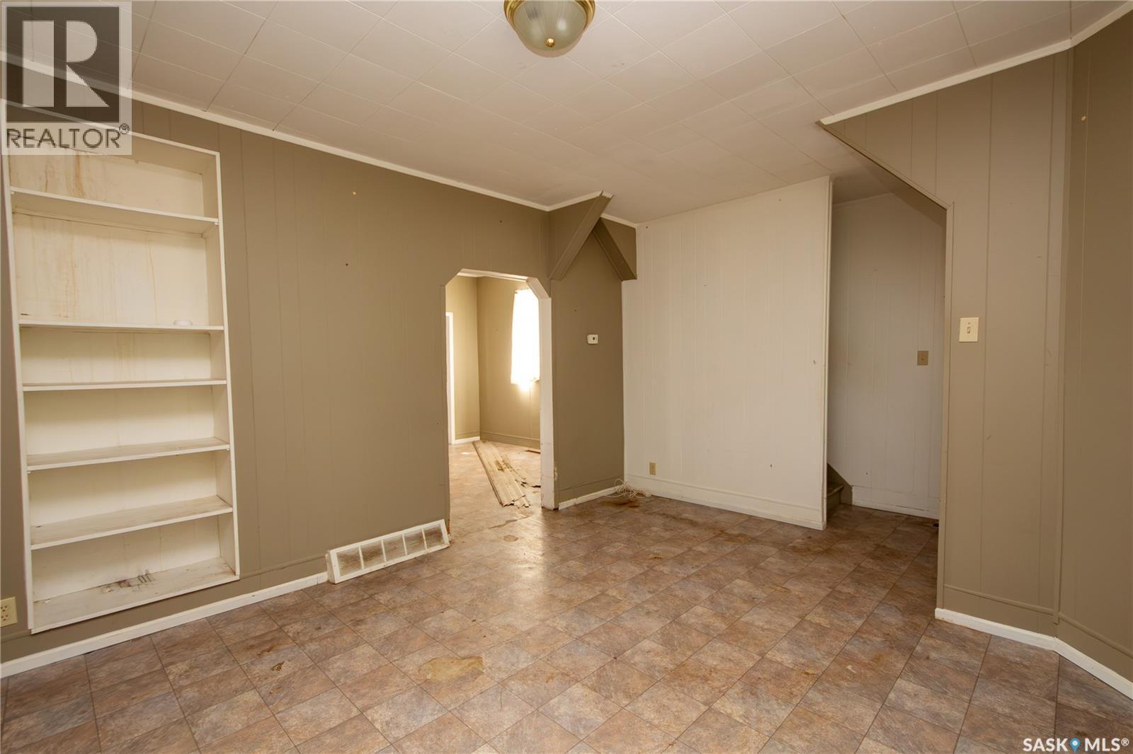 772 101st Street, North Battleford, Saskatchewan  S9A 0Z1 - Photo 5 - SK048167