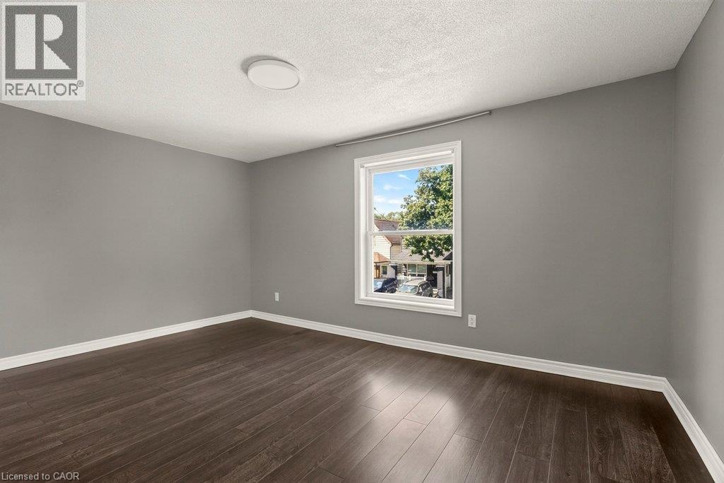 146 Barnesdale Avenue N, Hamilton, Ontario  L8L 6T2 - Photo 14 - 40862814