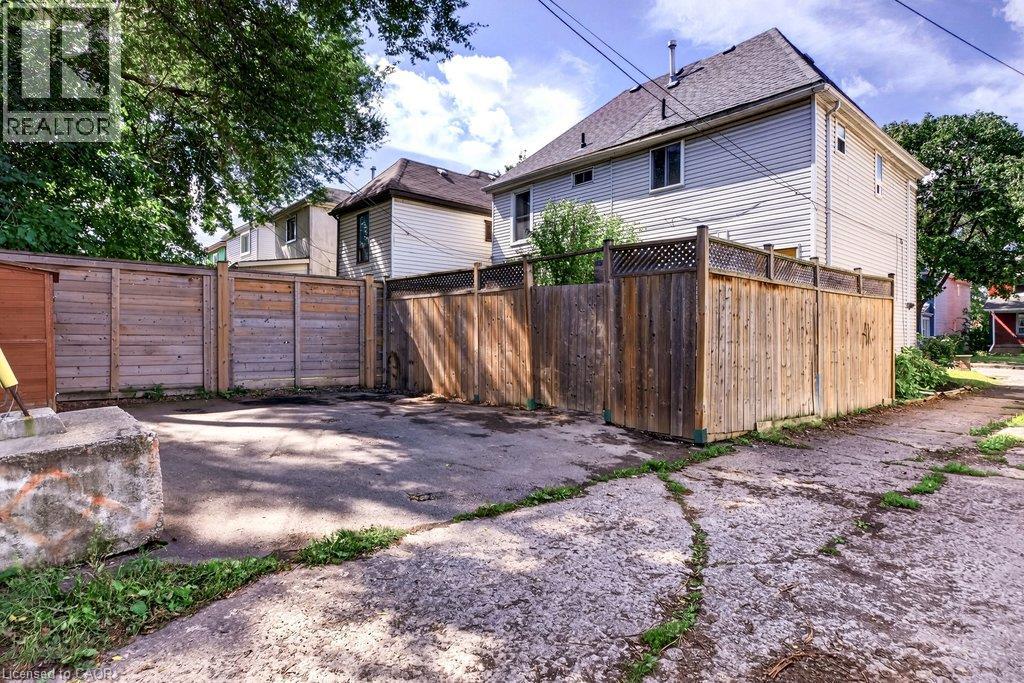 146 Barnesdale Avenue N, Hamilton, Ontario  L8L 6T2 - Photo 26 - 40862814