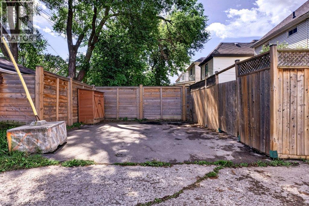 146 Barnesdale Avenue N, Hamilton, Ontario  L8L 6T2 - Photo 27 - 40862814