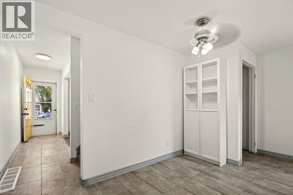 146 Barnesdale Avenue N, Hamilton, Ontario  L8L 6T2 - Photo 9 - 40862814