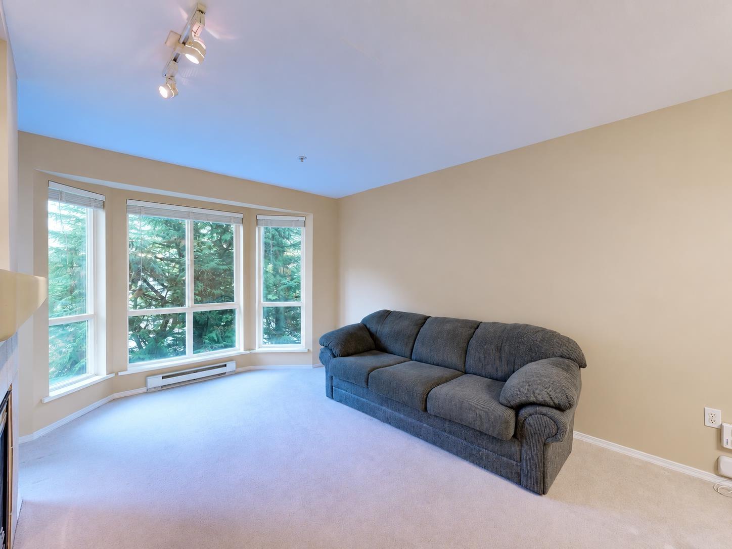 316 9979 140th Street, Surrey, British Columbia  V3T 5W2 - Photo 3 - R3163578