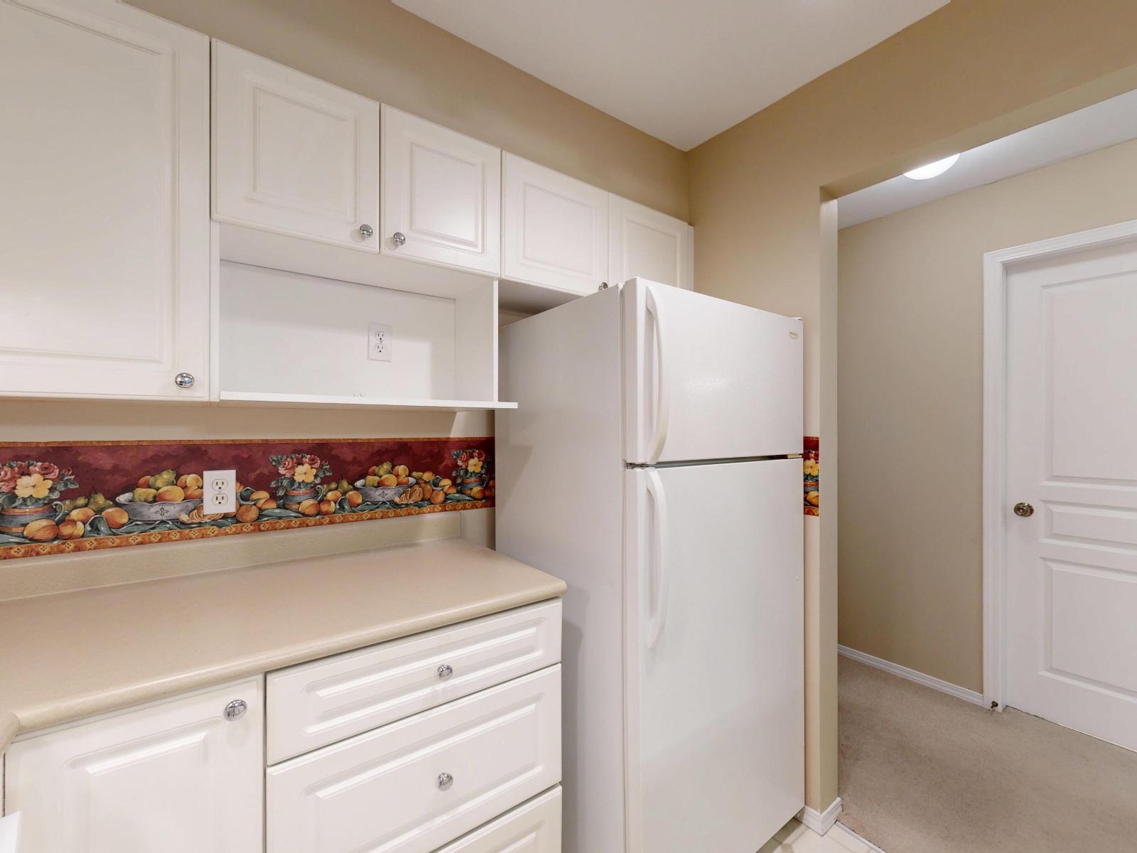 316 9979 140th Street, Surrey, British Columbia  V3T 5W2 - Photo 8 - R3163578