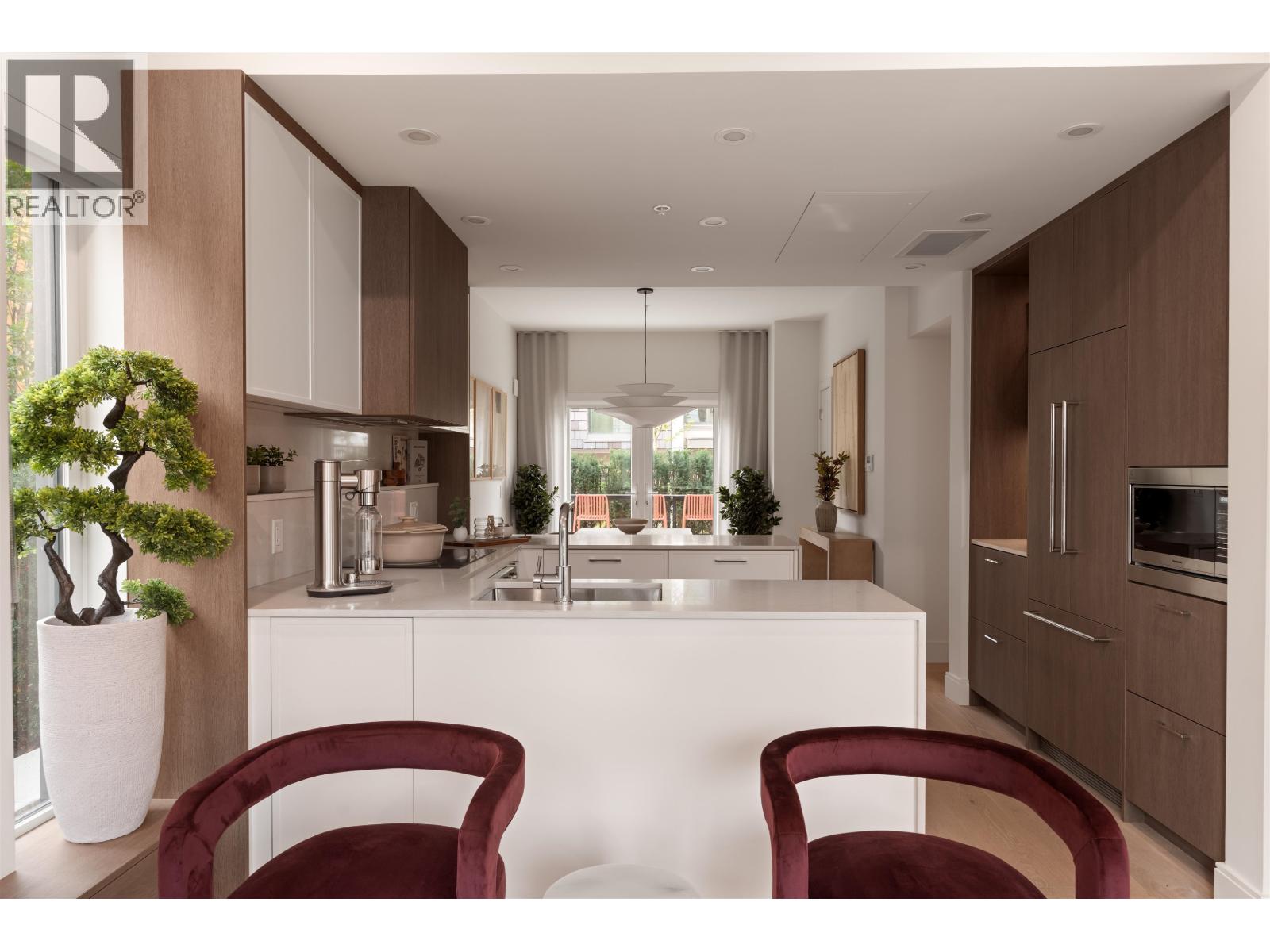 386 W 45th Avenue, Vancouver, British Columbia  V5Y 0P6 - Photo 3 - R3164689