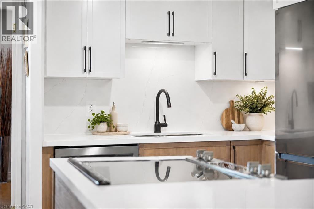 260 Sheldon Avenue N Unit# 608, Kitchener, Ontario  N2H 6P2 - Photo 12 - 40862442