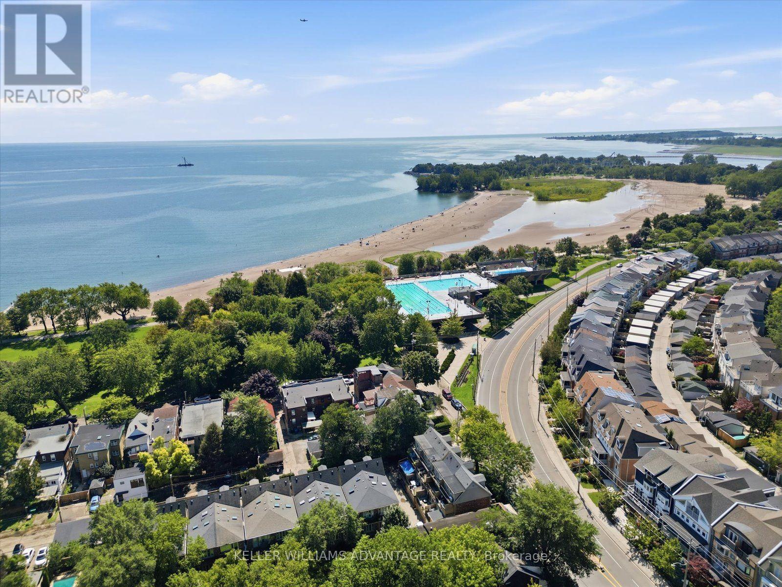 128 Boardwalk Drive, Toronto, Ontario  M4L 3X4 - Photo 44 - E13767278