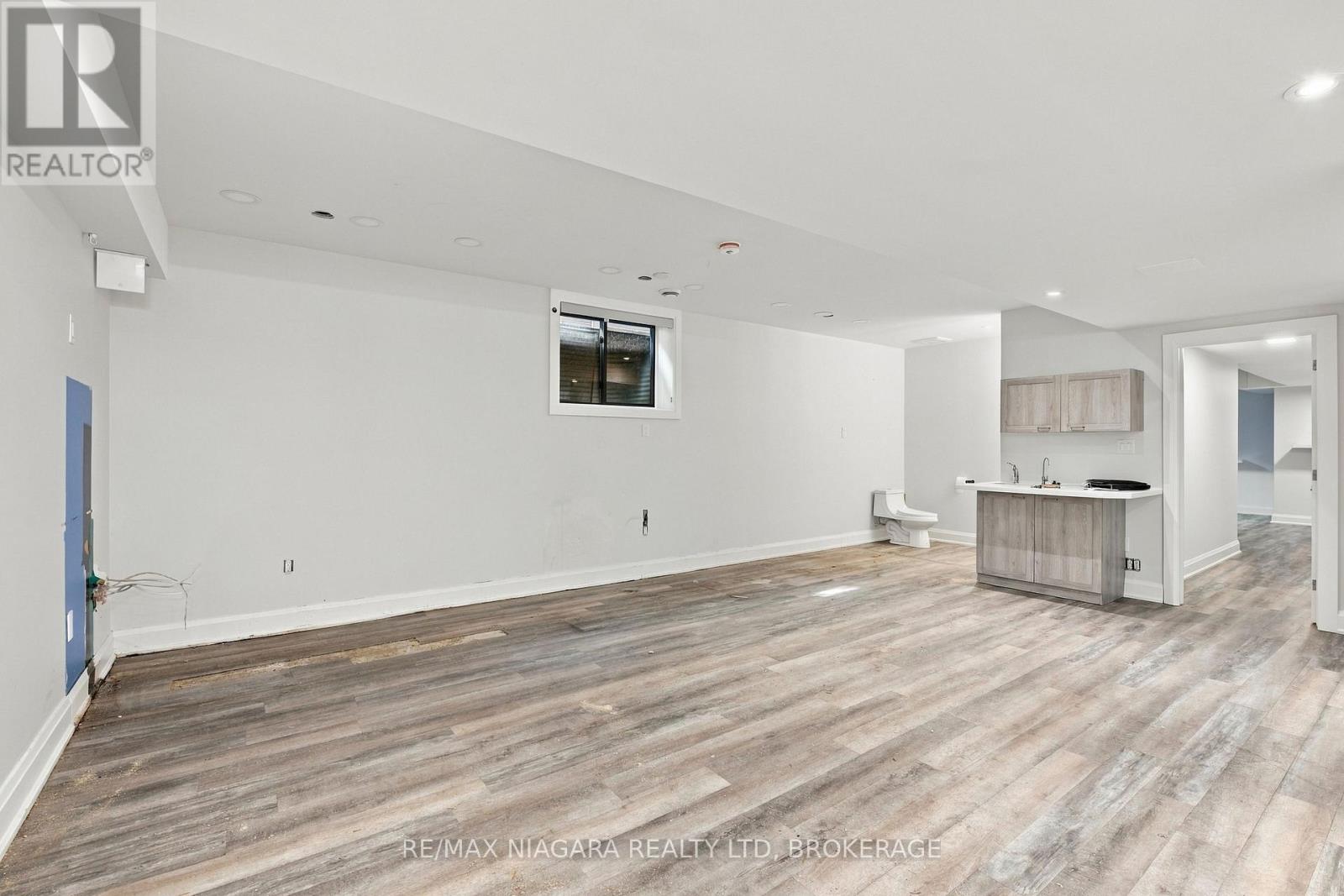 31 Berkshire Drive, St. Catharines, Ontario  L2M 0C2 - Photo 32 - X13664696