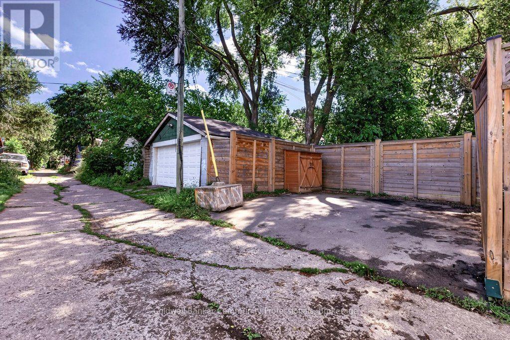 146 Barnesdale Avenue N, Hamilton, Ontario  L8L 6T2 - Photo 28 - X13776894