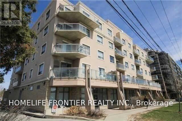 $1,950 Monthly102 - 778 Sheppard Avenue W, Toronto, Ontario