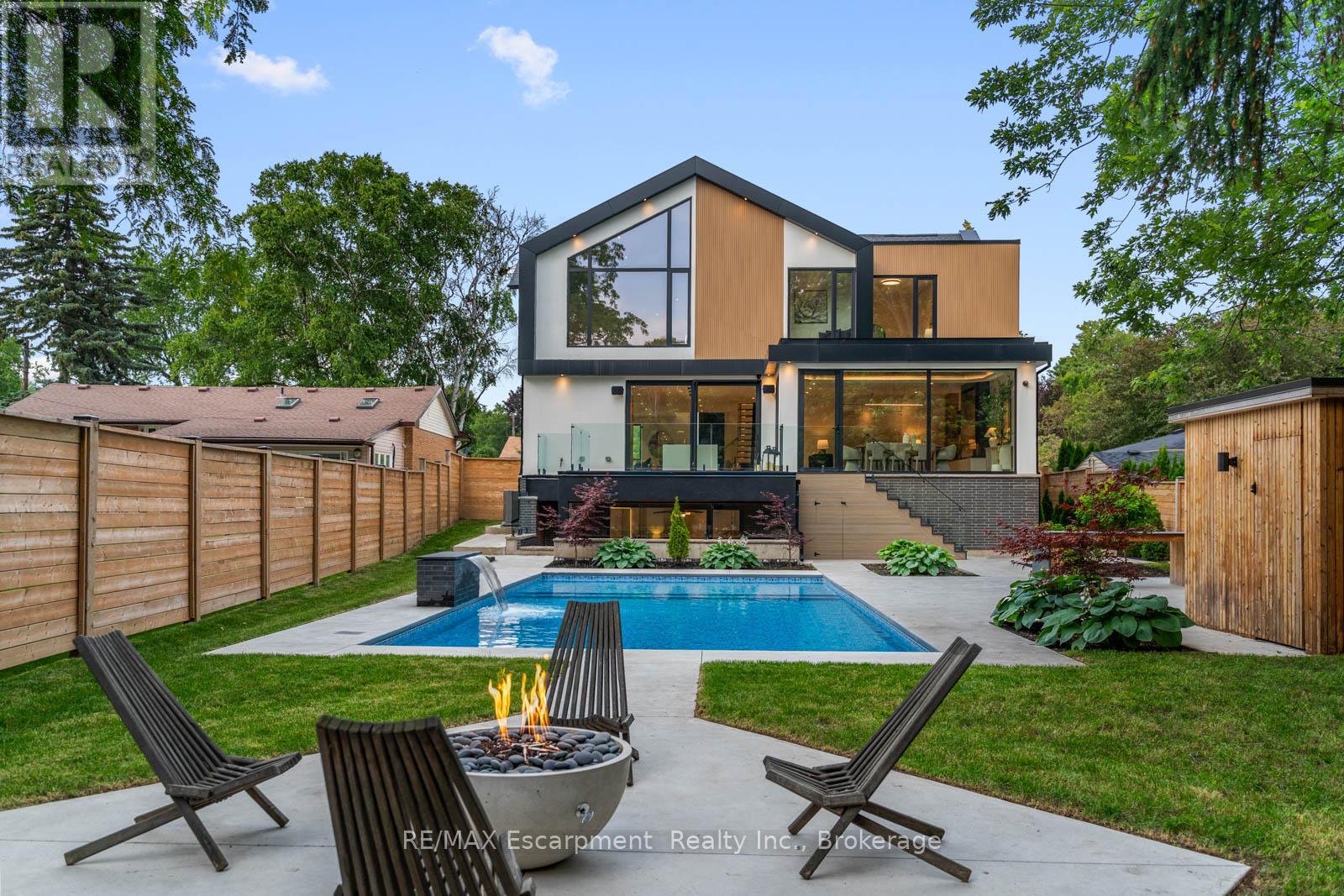 298 Strathcona Drive, Burlington, Ontario  L7L 2E1 - Photo 24 - W13776878
