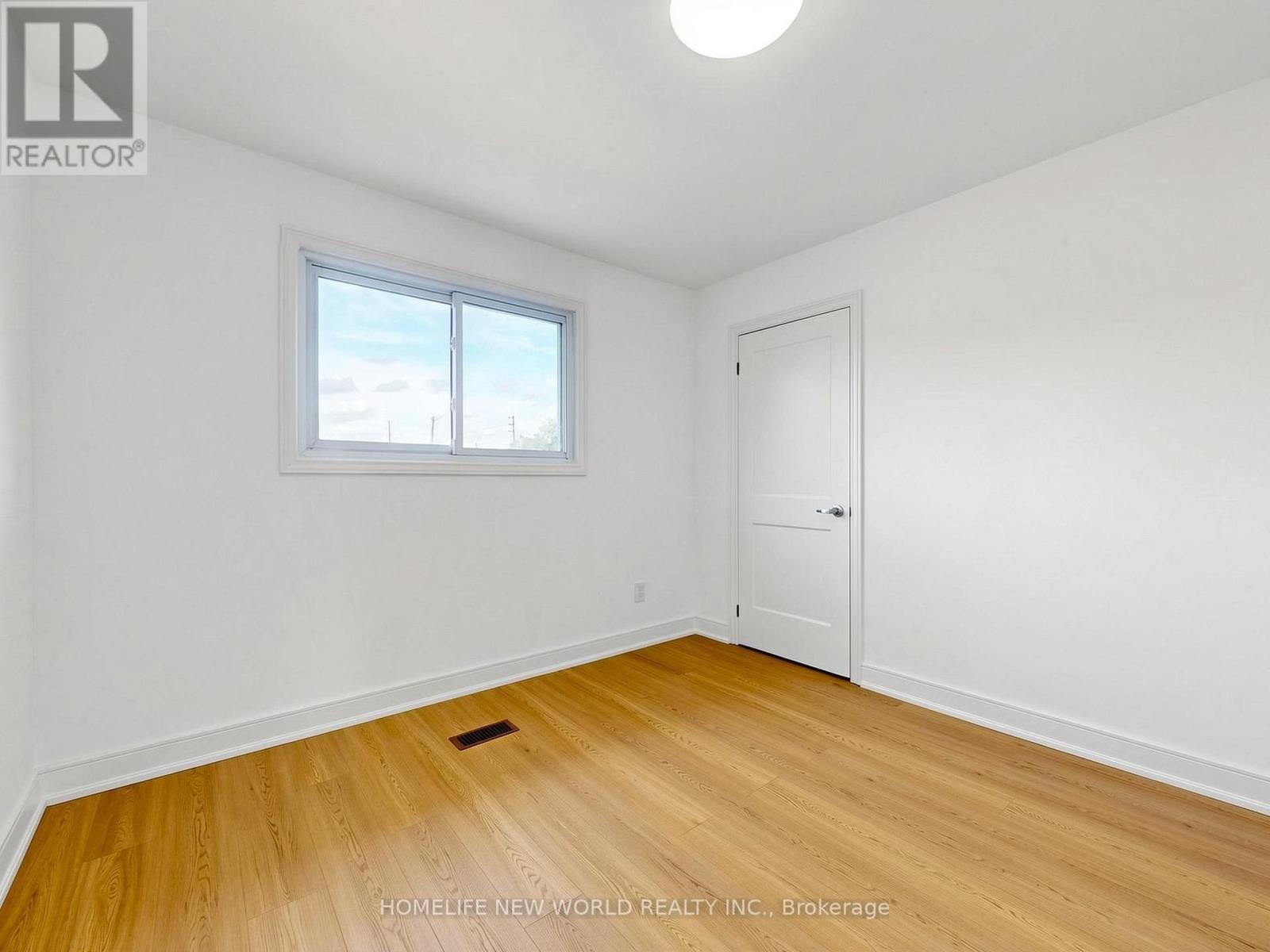 21 Lovekin Grove, Toronto, Ontario  M1T 3T5 - Photo 25 - E13776904