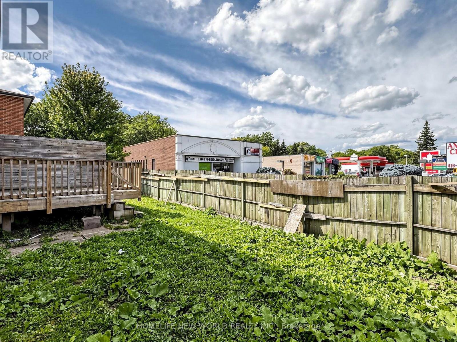 21 Lovekin Grove, Toronto, Ontario  M1T 3T5 - Photo 46 - E13776904