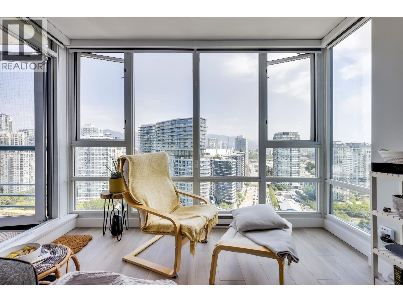 2802 1033 Marinaside Crescent, Vancouver, British Columbia  V6Z 3A3 - Photo 3 - R3164698