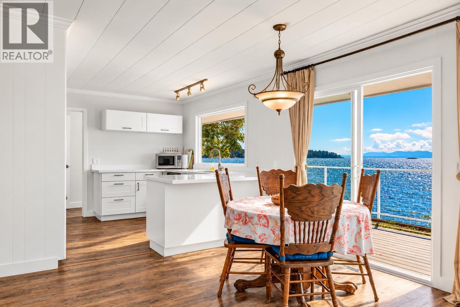 6833 Sunshine Coast Highway, Sechelt, British Columbia  V7Z 0T2 - Photo 10 - R3164701