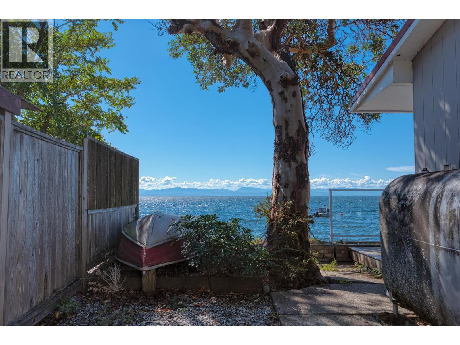 6833 Sunshine Coast Highway, Sechelt, British Columbia  V7Z 0T2 - Photo 24 - R3164701
