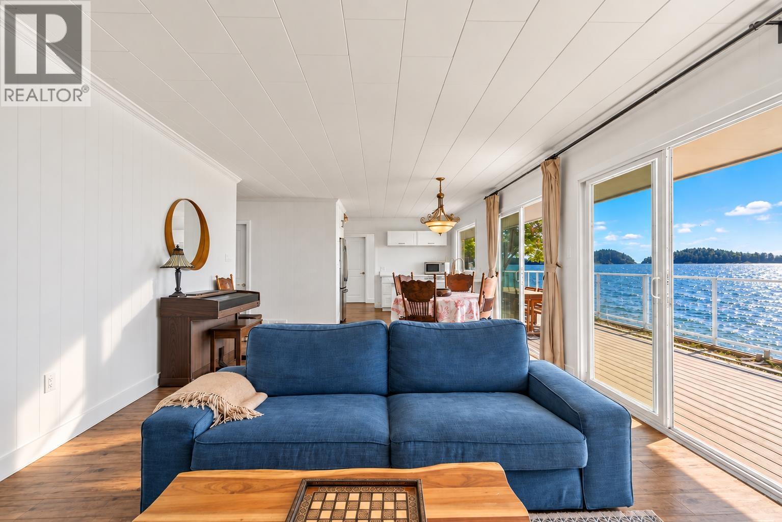 6833 Sunshine Coast Highway, Sechelt, British Columbia  V7Z 0T2 - Photo 9 - R3164701