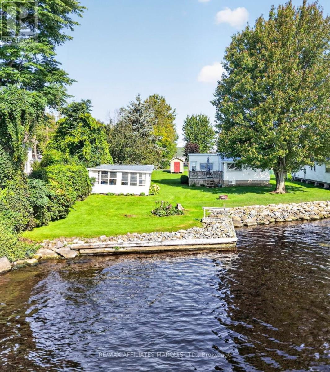 20450 Lakeview Street, South Glengarry, Ontario