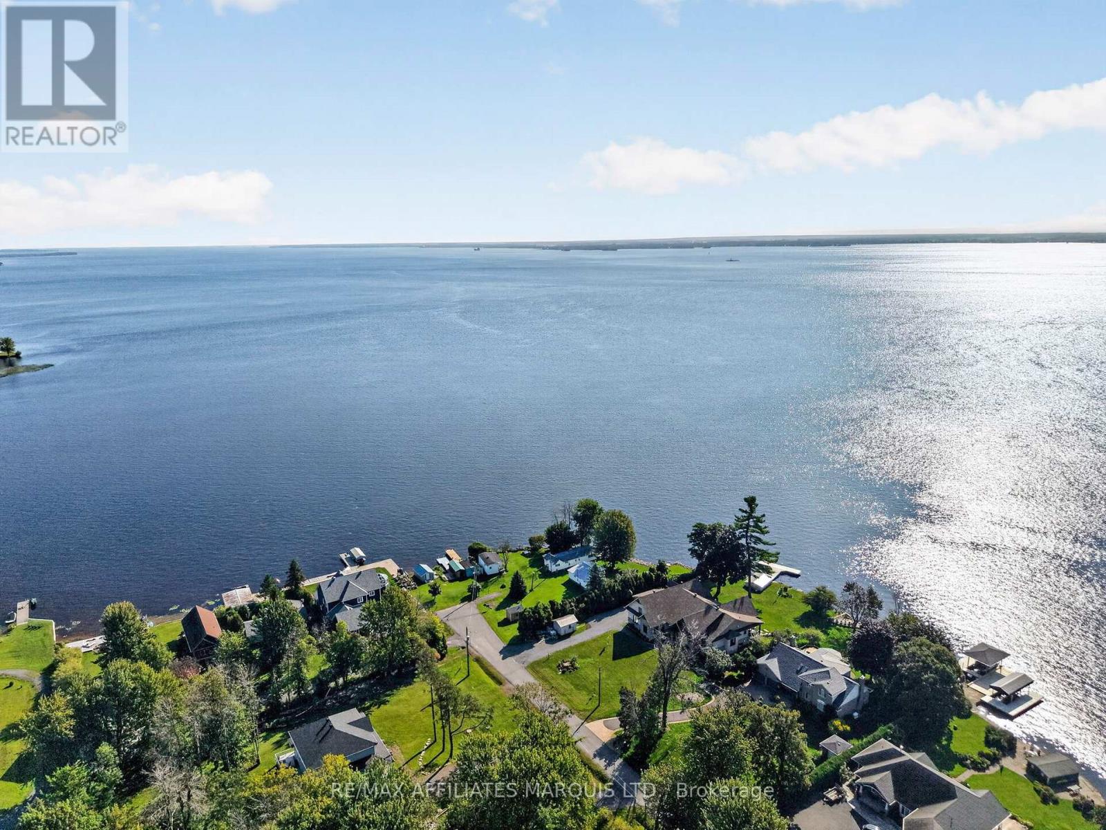20450 Lakeview Street, South Glengarry, Ontario K0C 2E0 - Photo 4 - X13776902