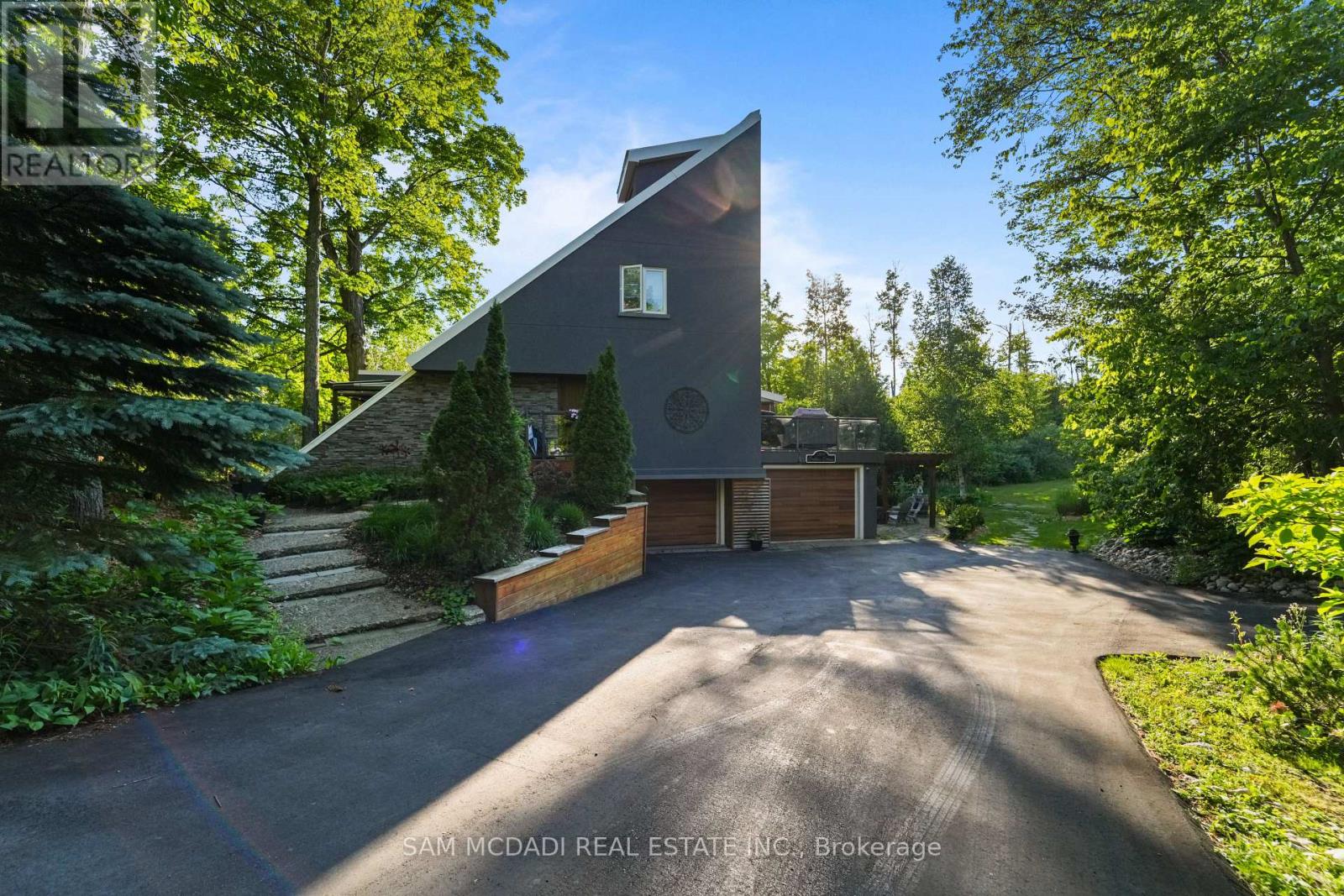 2814 Forks Of The Credit Road, Caledon, Ontario  L7K 2H5 - Photo 2 - W13776868