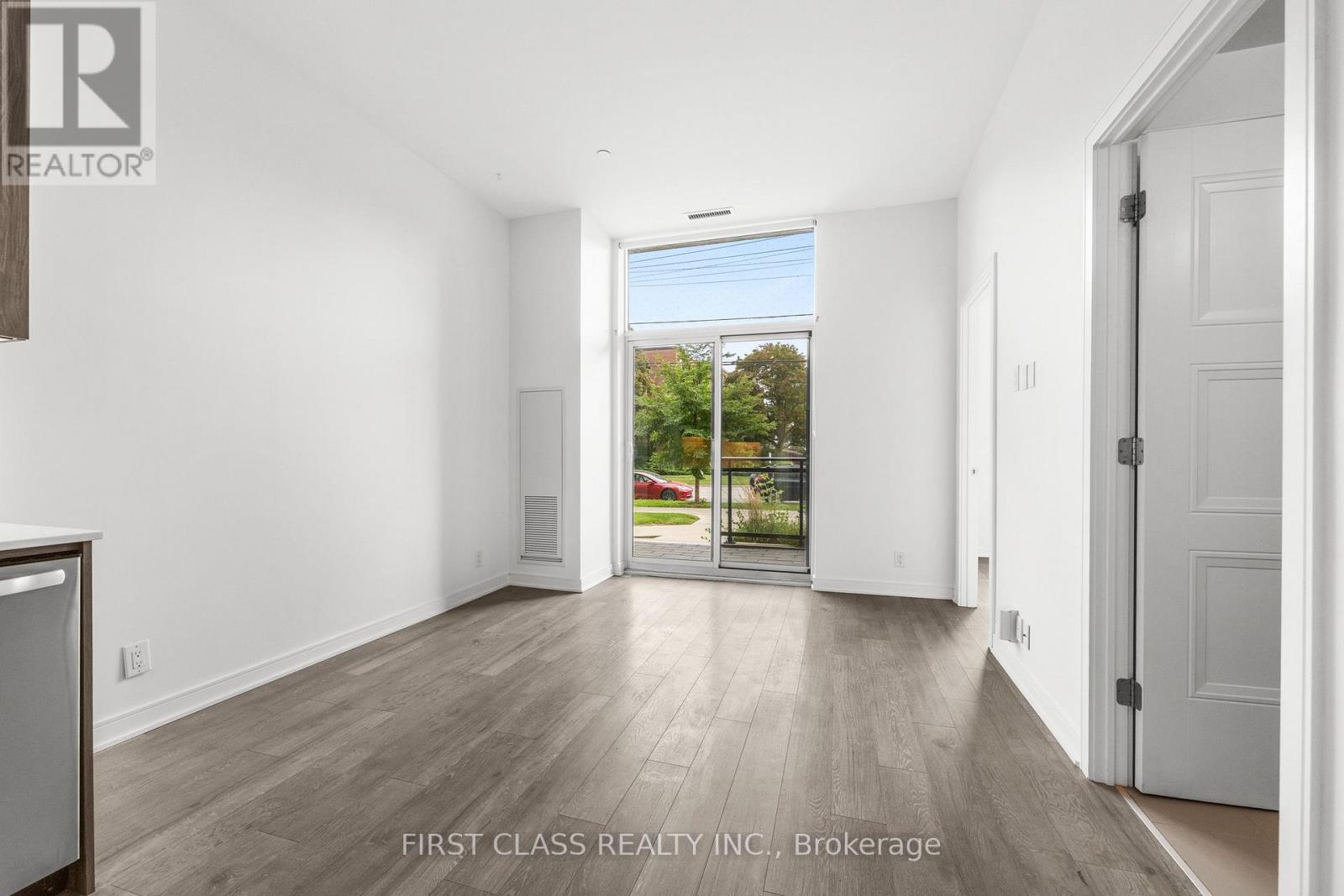 110 - 1 Neighbourhood Lane, Toronto, Ontario  M8Y 0C2 - Photo 8 - W13776888