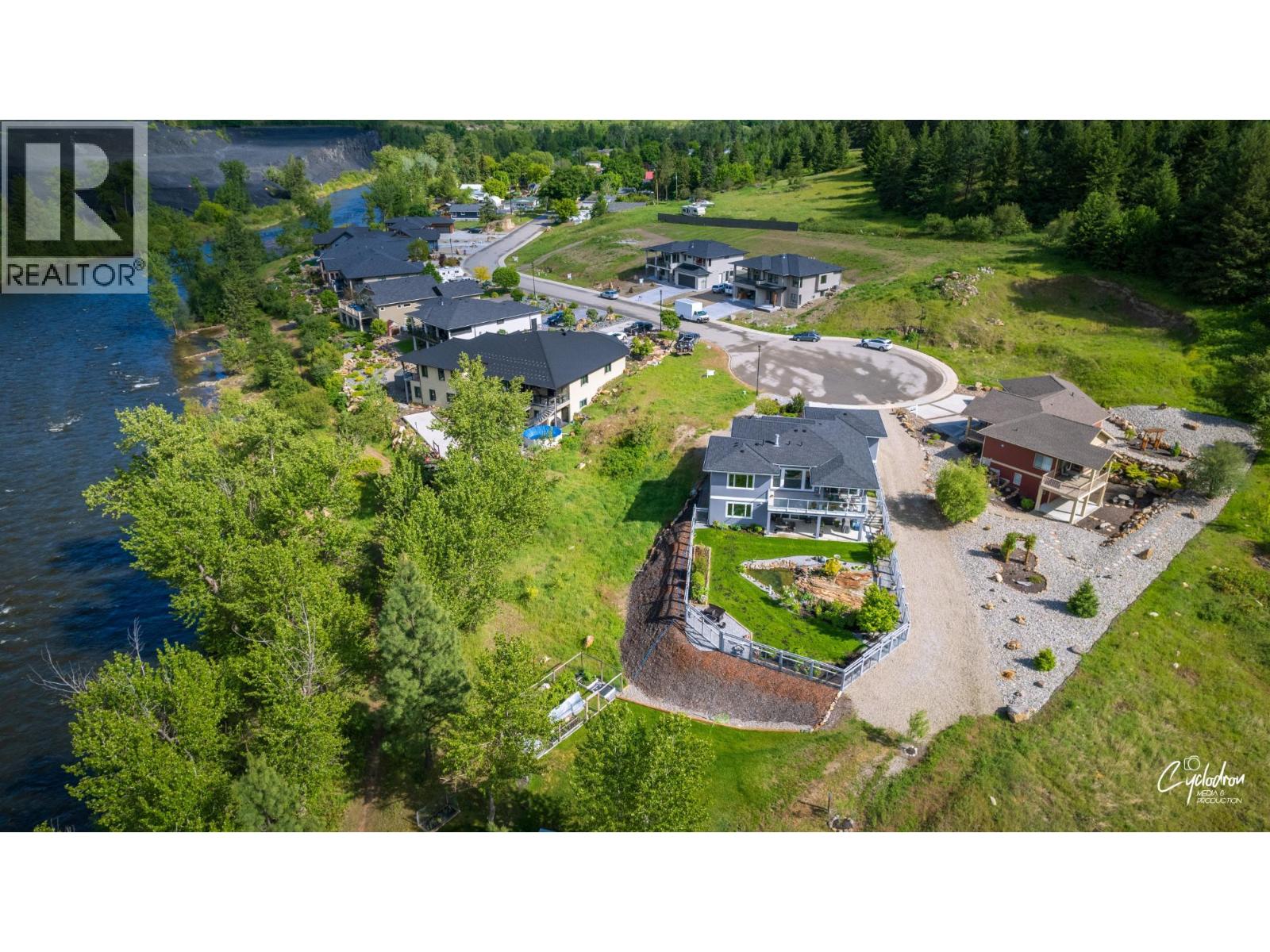 8840 Riverside Drive, Grand Forks, British Columbia V0H 1H0 - Photo 1 - 2479805