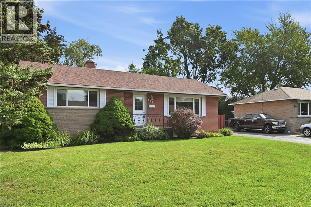 185 Euston Road, Burlington, Ontario  L7L 4V7 - Photo 3 - 40849604