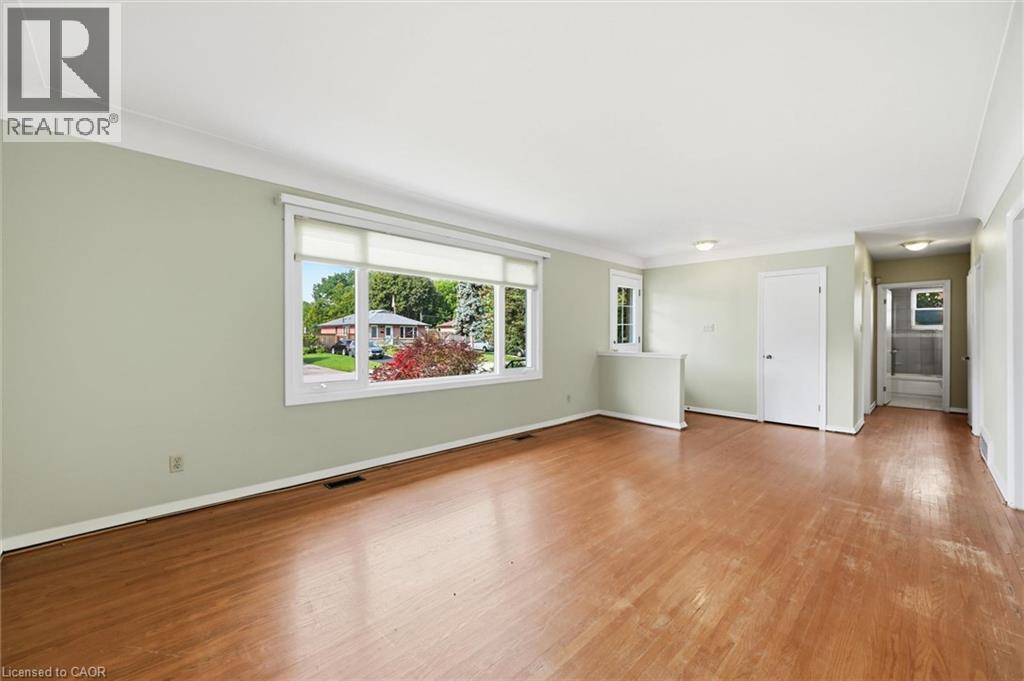 185 Euston Road, Burlington, Ontario  L7L 4V7 - Photo 7 - 40849604
