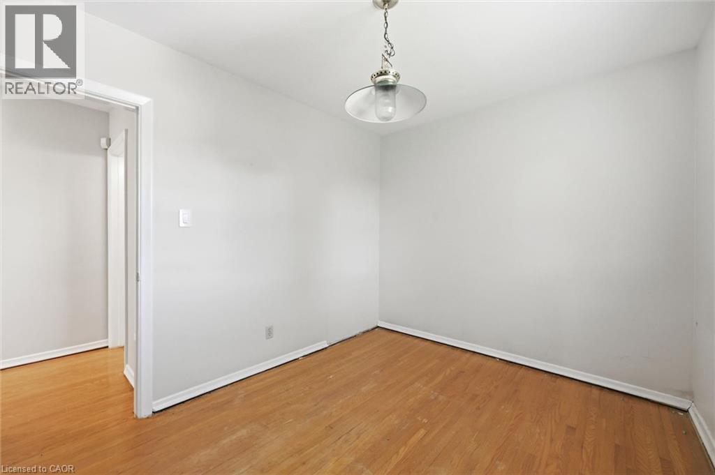 185 Euston Road, Burlington, Ontario  L7L 4V7 - Photo 18 - 40849604
