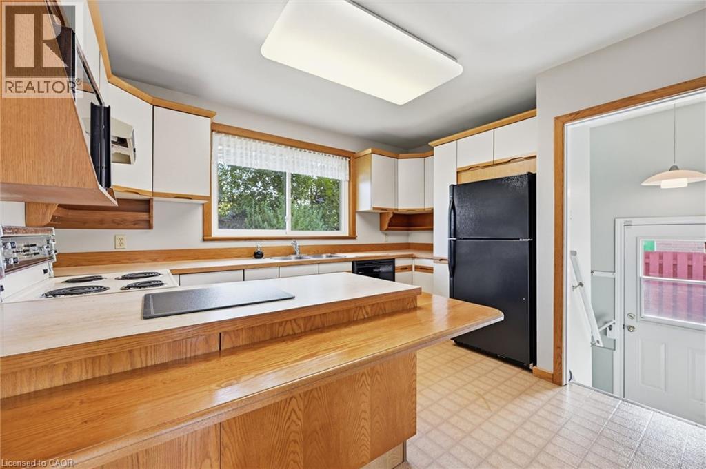 185 Euston Road, Burlington, Ontario  L7L 4V7 - Photo 9 - 40849604
