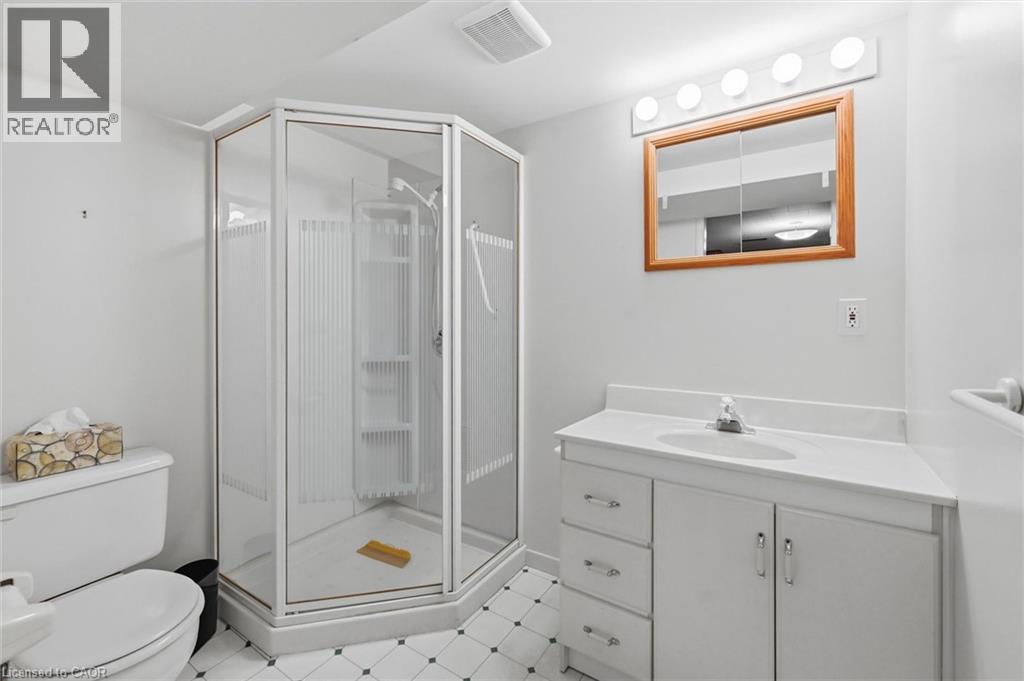 185 Euston Road, Burlington, Ontario  L7L 4V7 - Photo 28 - 40849604