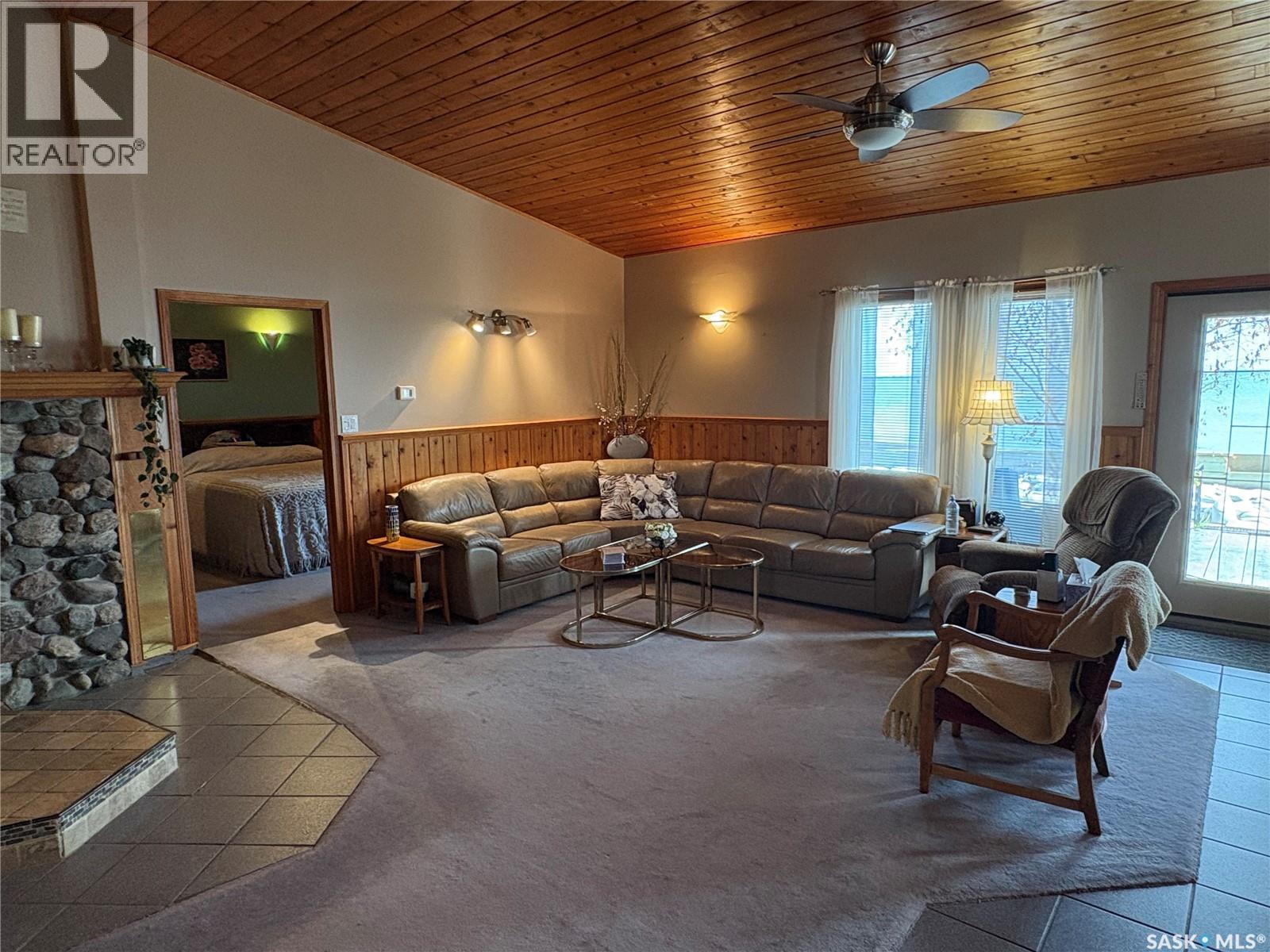 122 Lakeshore Lane, Leslie Beach, Saskatchewan  S0A 1A0 - Photo 20 - SK048144