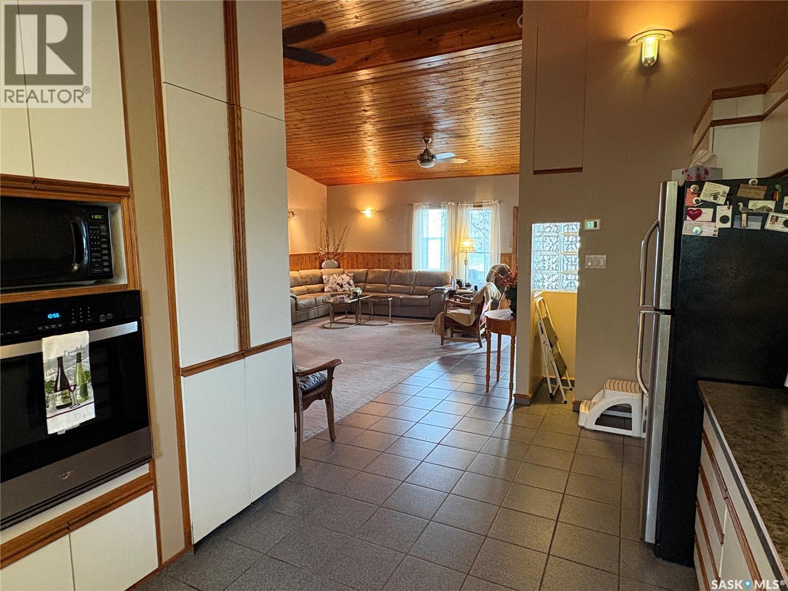 122 Lakeshore Lane, Leslie Beach, Saskatchewan  S0A 1A0 - Photo 22 - SK048144