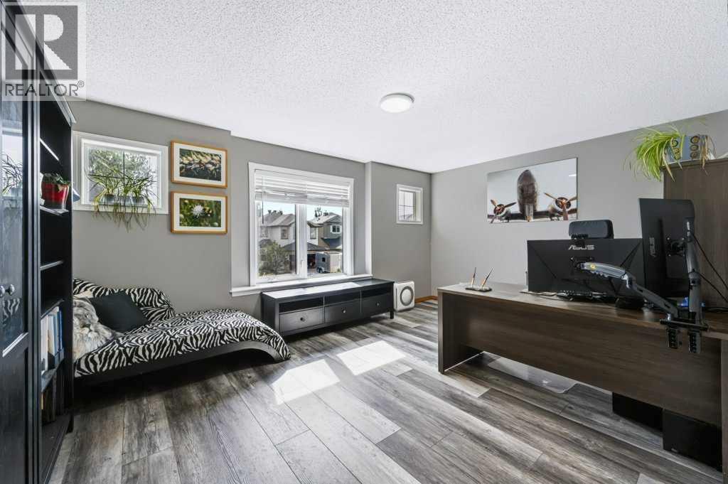 81 Chapman Close Se, Calgary, Alberta  T2X 3S8 - Photo 22 - A2344816