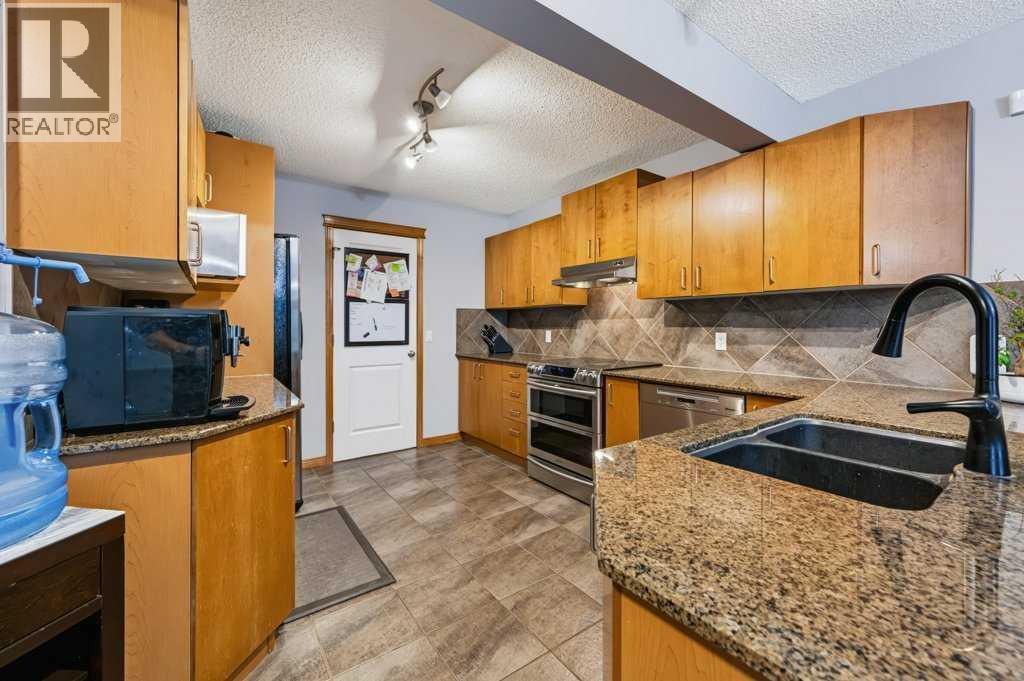 81 Chapman Close Se, Calgary, Alberta  T2X 3S8 - Photo 12 - A2344816