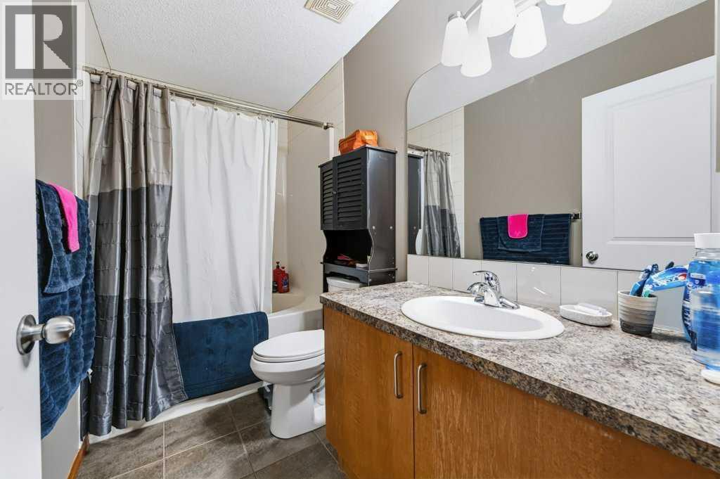81 Chapman Close Se, Calgary, Alberta  T2X 3S8 - Photo 19 - A2344816