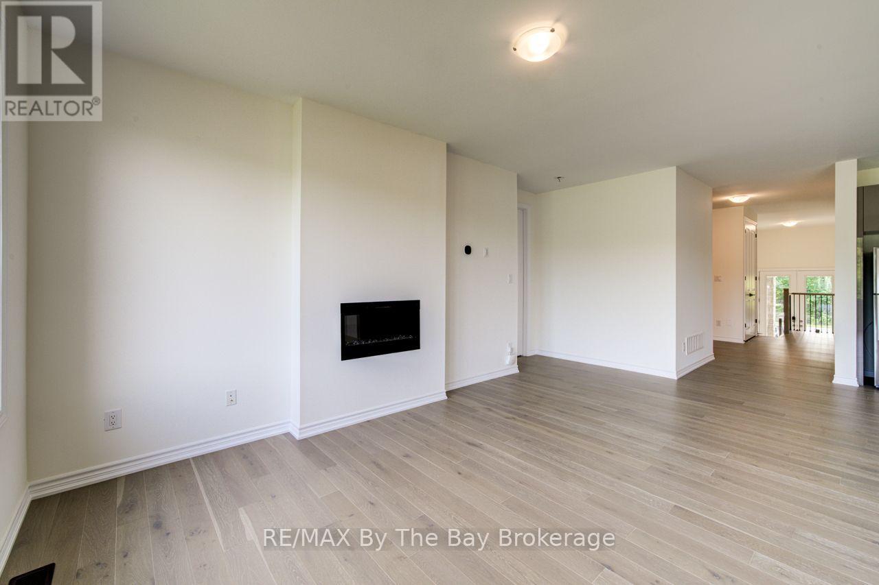 232 Ramblewood Drive, Wasaga Beach, Ontario  L9Z 0L6 - Photo 16 - S13747874